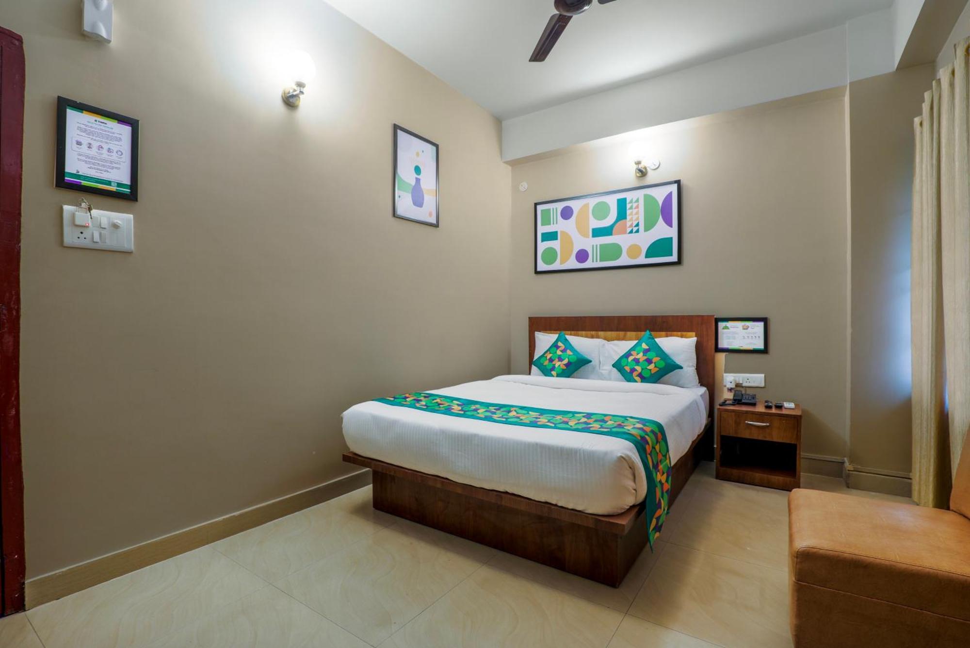 Treebo Urban Oasis Inn Гувахати Экстерьер фото